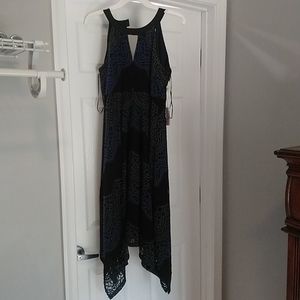 Maternity sleeveless midi dress size S